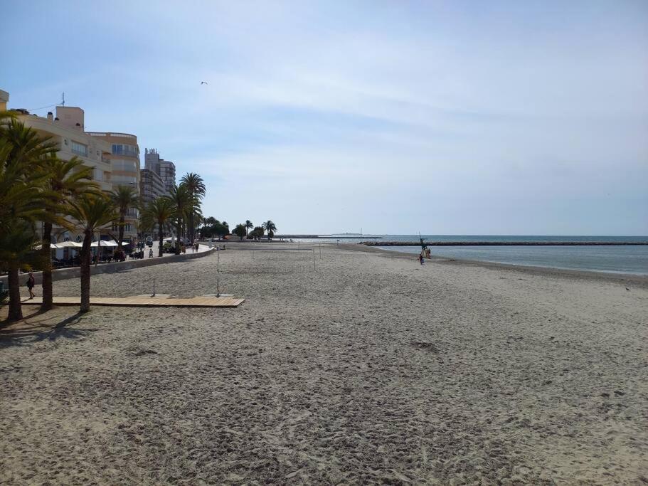 Apartamento Arena Playa Levante Санта Пола Екстериор снимка
