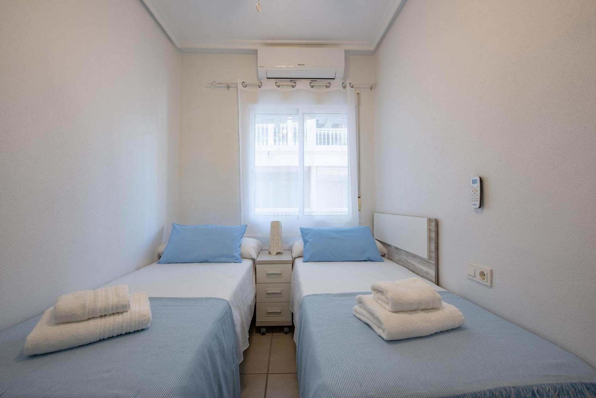 Apartamento Arena Playa Levante Санта Пола Екстериор снимка